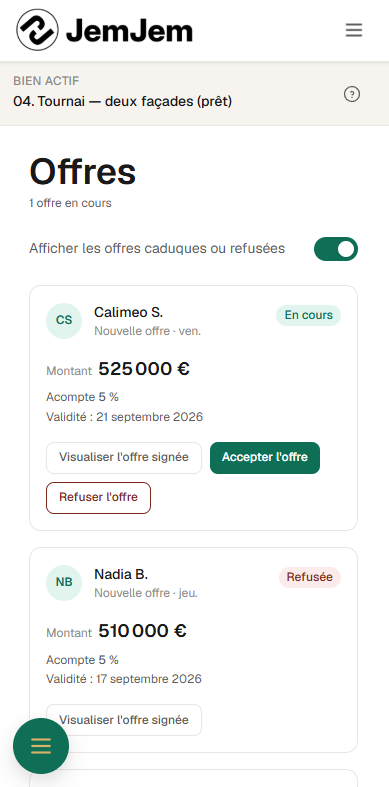 Offres sur téléphone : l'offre en cours avec son montant, son acompte et sa validité, les boutons d'acceptation ou de refus, et une offre refusée dessous.